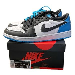Women’s Air Jordan Retro 1 Low white and dark powder blue Size 11